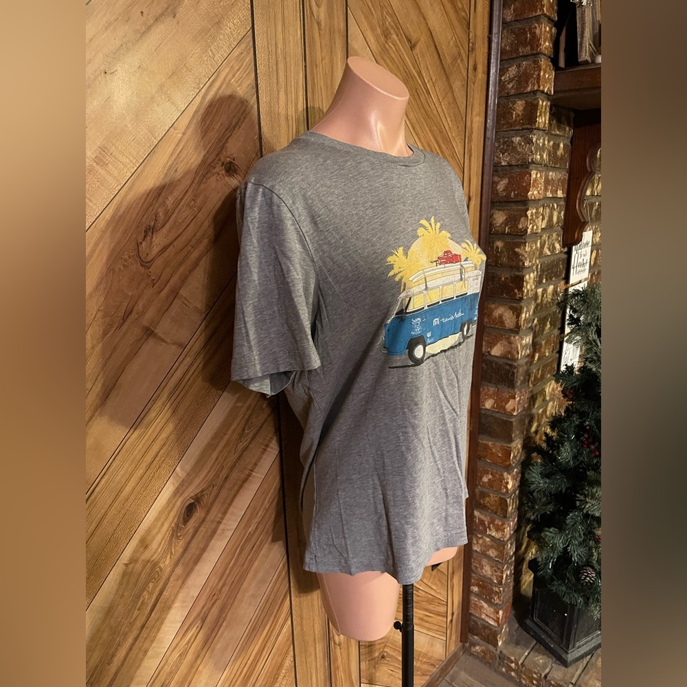 TravisMathew Men’s Medium Gray Shibby Graphic Print T-Shirt - Picture 4 of 7